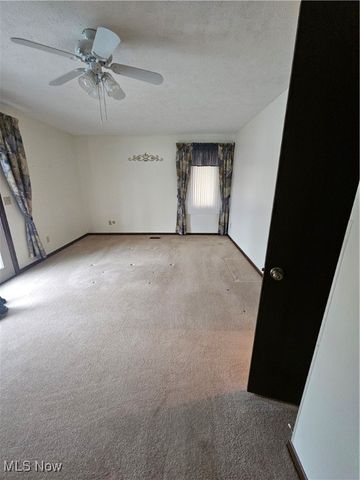 7722 Regency Drive, Walton Hills, OH 44146