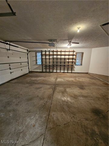 7722 Regency Drive, Walton Hills, OH 44146