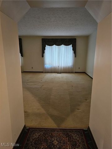 7722 Regency Drive, Walton Hills, OH 44146