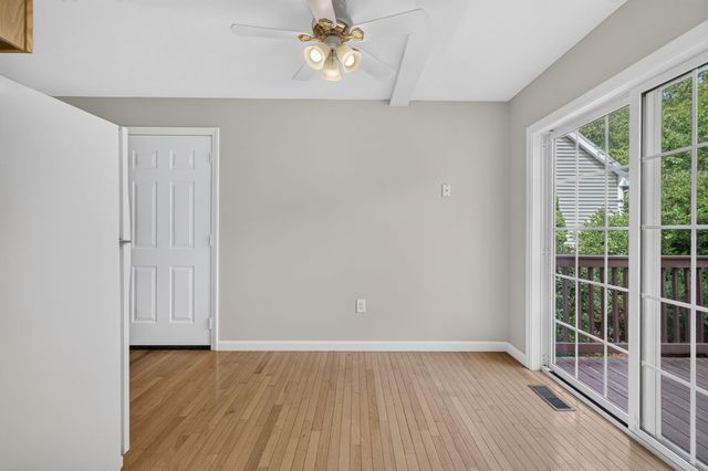 11 Echo Shore Drive, Merrimack, NH 03054