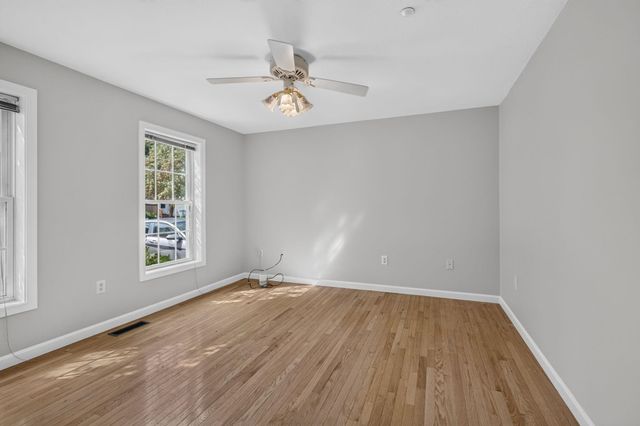 11 Echo Shore Drive, Merrimack, NH 03054