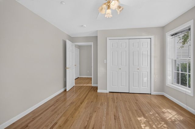 11 Echo Shore Drive, Merrimack, NH 03054