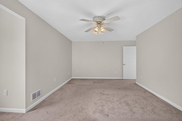 11 Echo Shore Drive, Merrimack, NH 03054