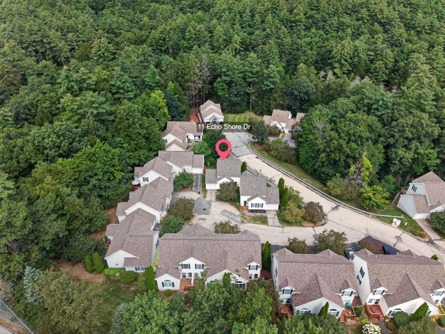 11 Echo Shore Drive, Merrimack, NH 03054