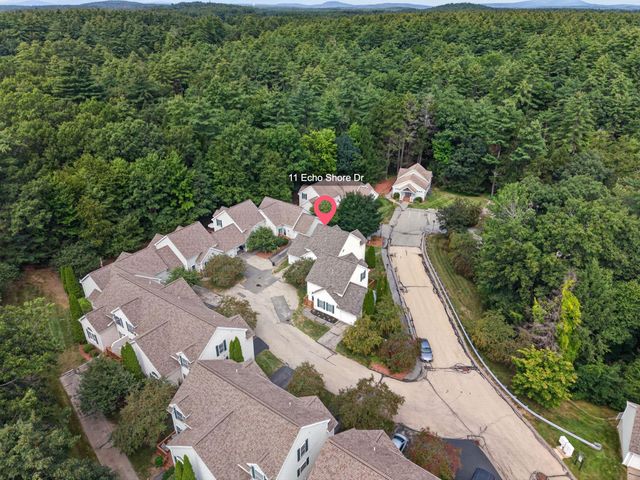 11 Echo Shore Drive, Merrimack, NH 03054