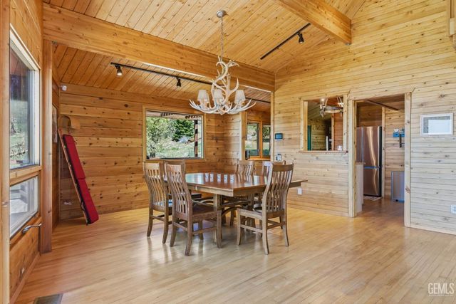 26660 Cedar Creek Court, Tehachapi, CA 93561