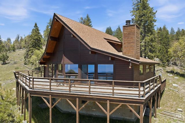 26660 Cedar Creek Court, Tehachapi, CA 93561