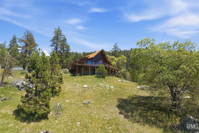 26660 Cedar Creek Court, Tehachapi, CA 93561