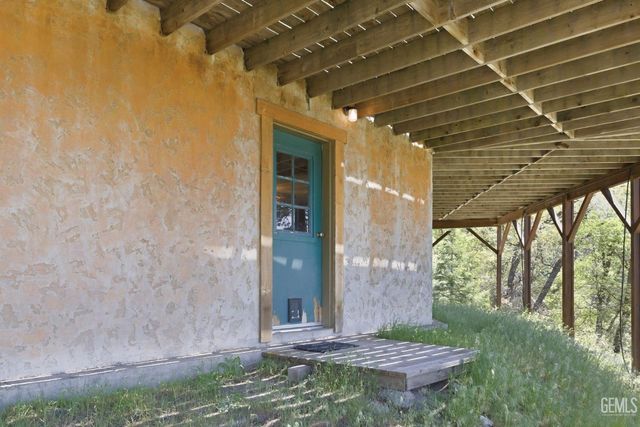 26660 Cedar Creek Court, Tehachapi, CA 93561
