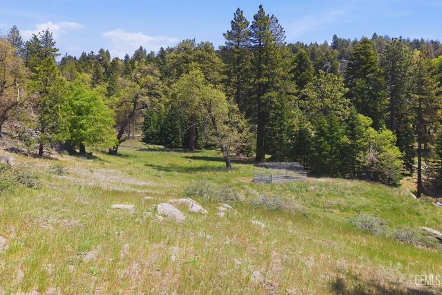 26660 Cedar Creek Court, Tehachapi, CA 93561