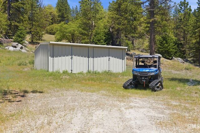 26660 Cedar Creek Court, Tehachapi, CA 93561