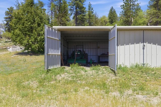 26660 Cedar Creek Court, Tehachapi, CA 93561