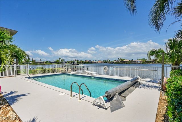 131 SW 47th TER 201, Cape Coral, FL 33914