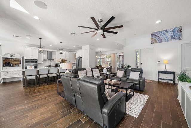 1107 Timber Reap Trail, Loxahatchee, FL 33470