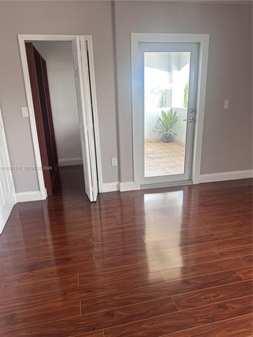 15981 SW 54th Ter 0, Miami, FL 33185