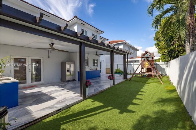 15981 SW 54th Ter 0, Miami, FL 33185