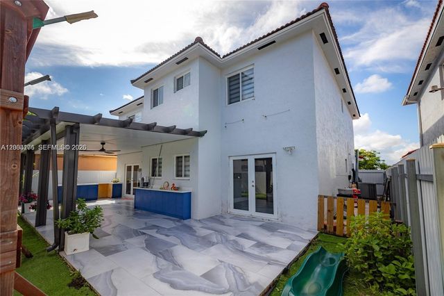 15981 SW 54th Ter 0, Miami, FL 33185