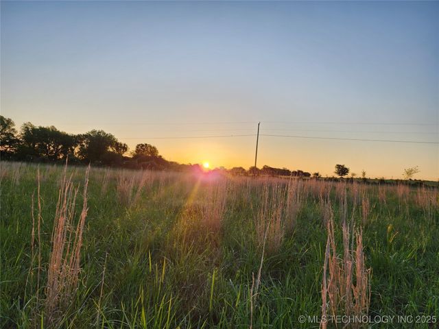 18755 W 53rd Street S, Boynton, OK 74422