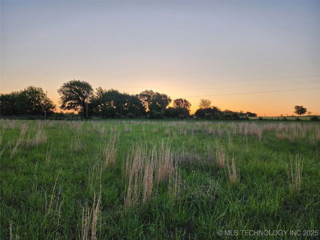 18755 W 53rd Street S, Boynton, OK 74422