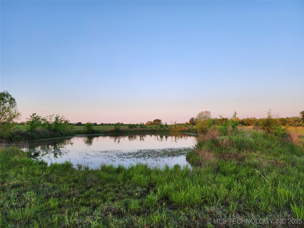 18755 W 53rd Street S, Boynton, OK 74422