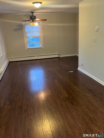 104 Palmer Avenue 2, Stamford, CT 06902