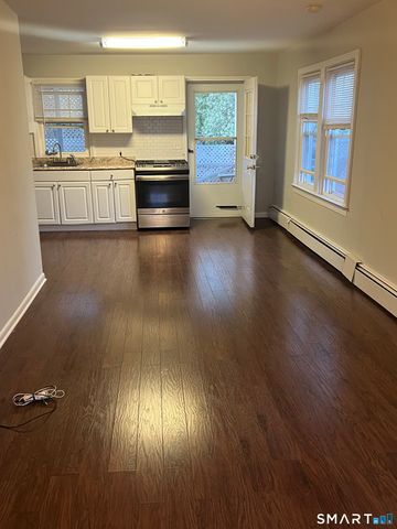 104 Palmer Avenue 2, Stamford, CT 06902