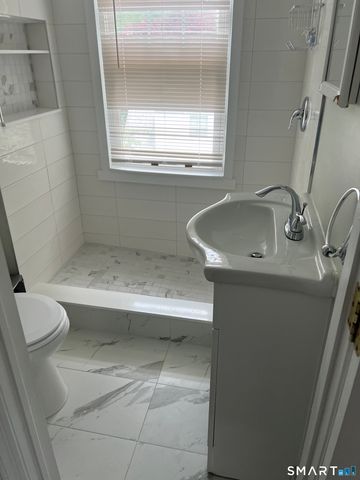 104 Palmer Avenue 2, Stamford, CT 06902