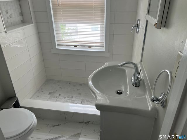 104 Palmer Avenue 2, Stamford, CT 06902