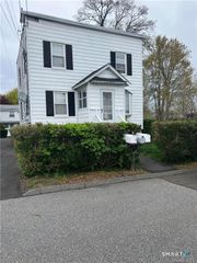 104 Palmer Avenue 2, Stamford, CT 06902