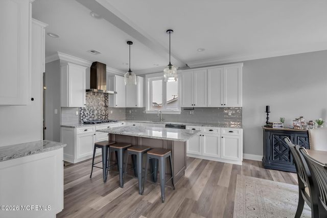 13 Lagoon Drive E, Toms River, NJ 08753