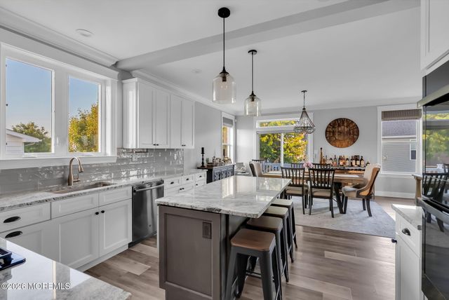 13 Lagoon Drive E, Toms River, NJ 08753