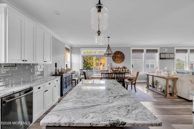 13 Lagoon Drive E, Toms River, NJ 08753