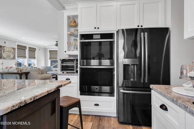 13 Lagoon Drive E, Toms River, NJ 08753