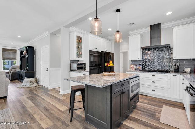 13 Lagoon Drive E, Toms River, NJ 08753