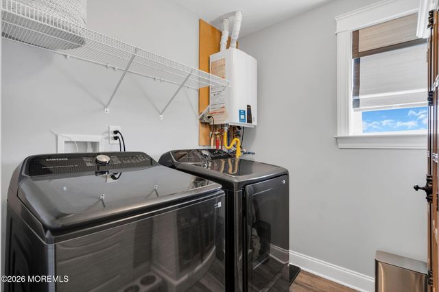 13 Lagoon Drive E, Toms River, NJ 08753