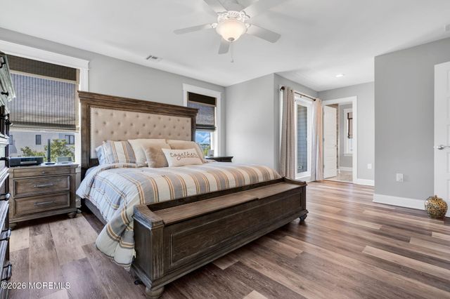 13 Lagoon Drive E, Toms River, NJ 08753