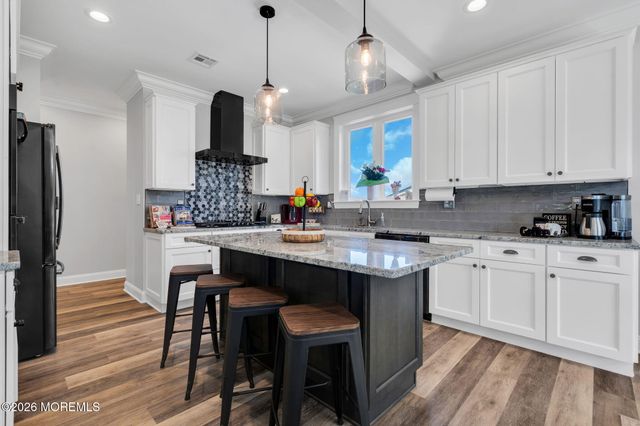 13 Lagoon Drive E, Toms River, NJ 08753