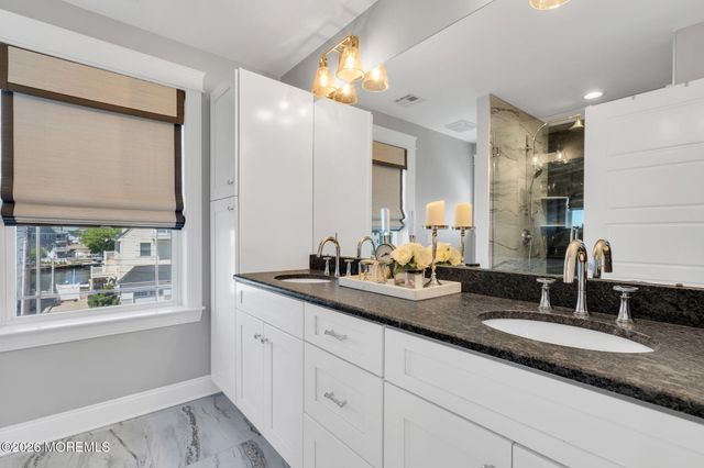 13 Lagoon Drive E, Toms River, NJ 08753