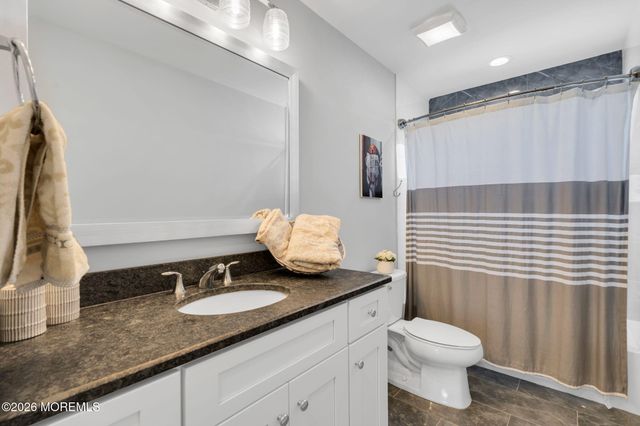 13 Lagoon Drive E, Toms River, NJ 08753