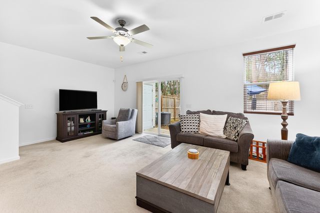 122 Spencer Circle, Summerville, SC 29485