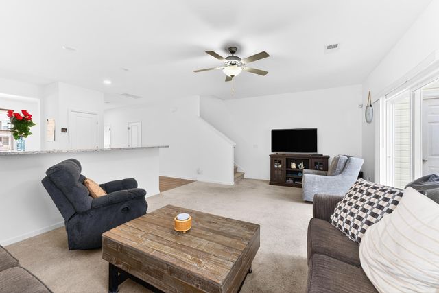 122 Spencer Circle, Summerville, SC 29485
