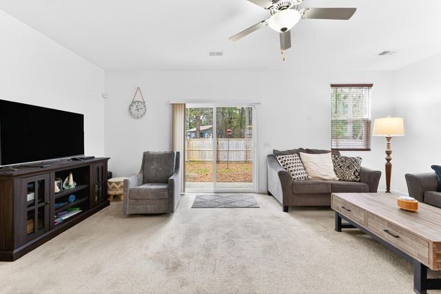 122 Spencer Circle, Summerville, SC 29485
