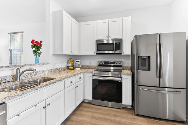 122 Spencer Circle, Summerville, SC 29485