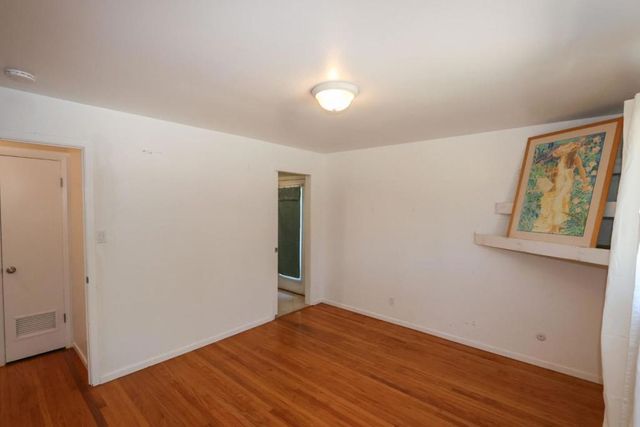 142 Sir Francis Court, Capitola, CA 95010
