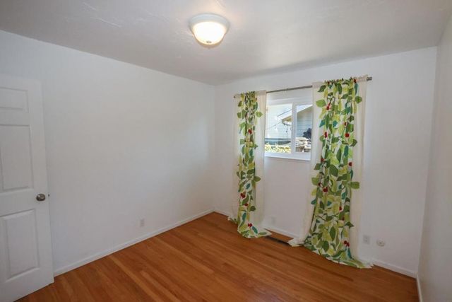 142 Sir Francis Court, Capitola, CA 95010