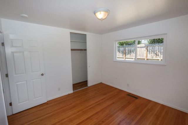 142 Sir Francis Court, Capitola, CA 95010