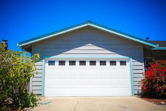 142 Sir Francis Court, Capitola, CA 95010