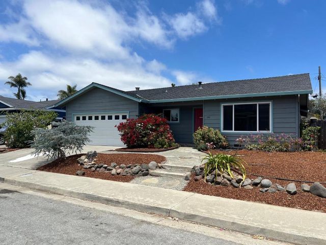 142 Sir Francis Court, Capitola, CA 95010