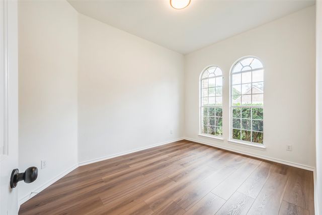 7036 Herman Jared Drive, North Richland Hills, TX 76182