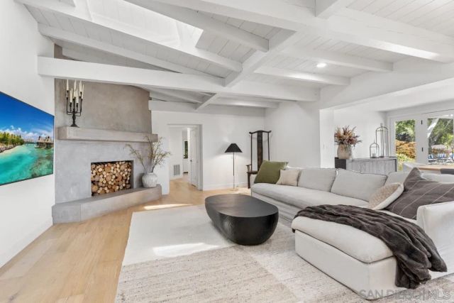 1097 Camino Alisos, Fallbrook, CA 92028